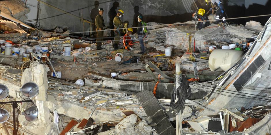 Rescatistas colombianos recuperan 6 cuerpos de Álvaro Obregón 286