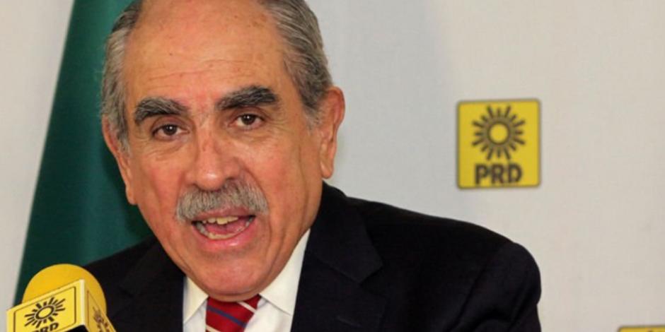 Renuncia Pablo Gómez al PRD, partido que ayudó a fundar