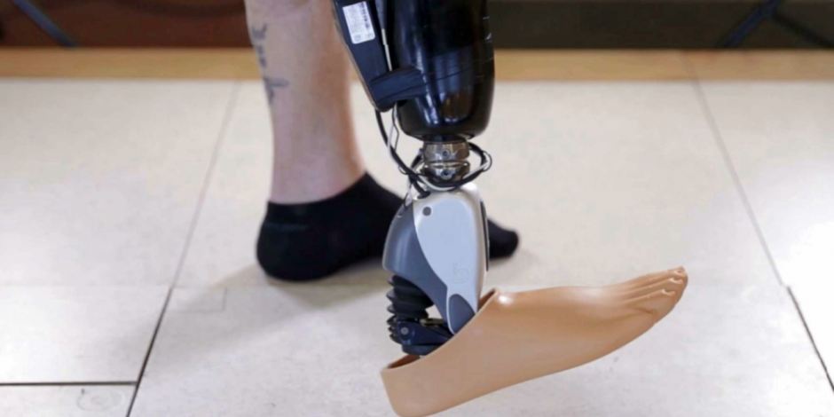 VIDEO: Las prótesis robóticas no tienen porqué costar un brazo y una pierna