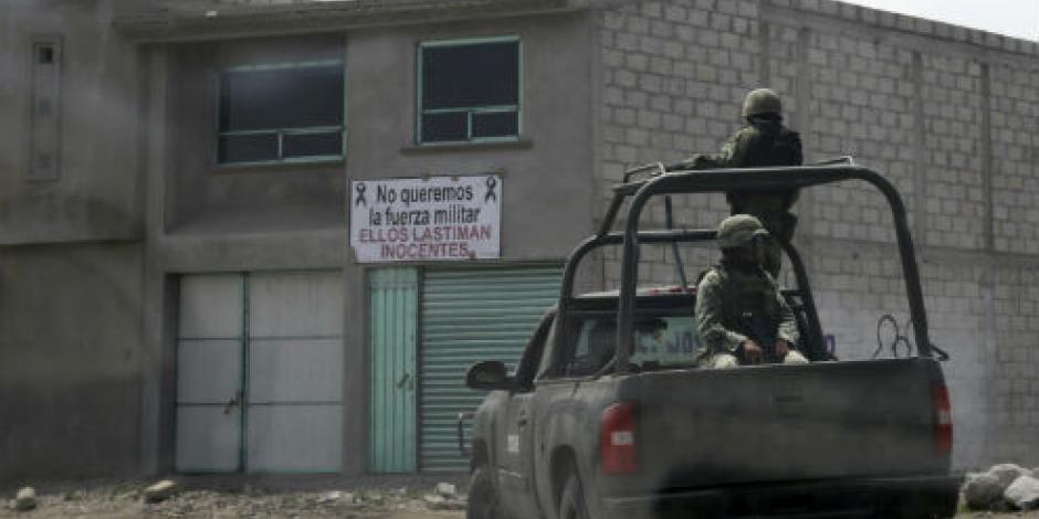 Marinos capturan a presunto líder "huachicol" en Puebla