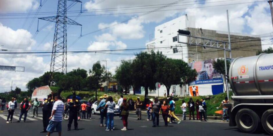 Diputada de Morena impidió llegada de pipas a Iztapalapa