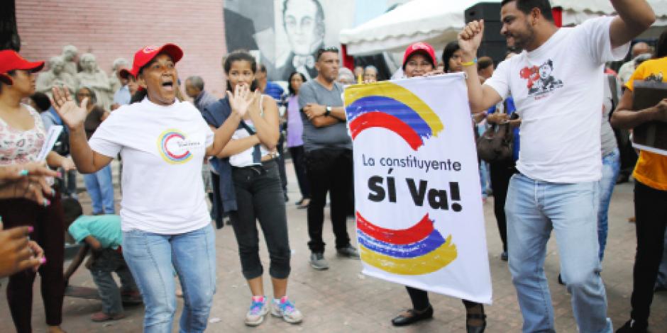 Maduro prepara elección sin tinta indeleble, sólo con candidatos suyos...