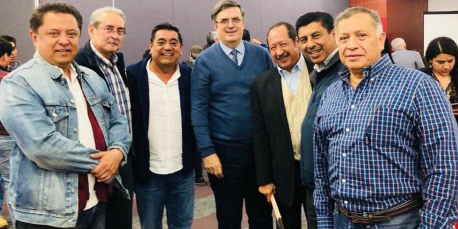 Reaparece Marcelo Ebrard en México; asiste a reunión de Morena