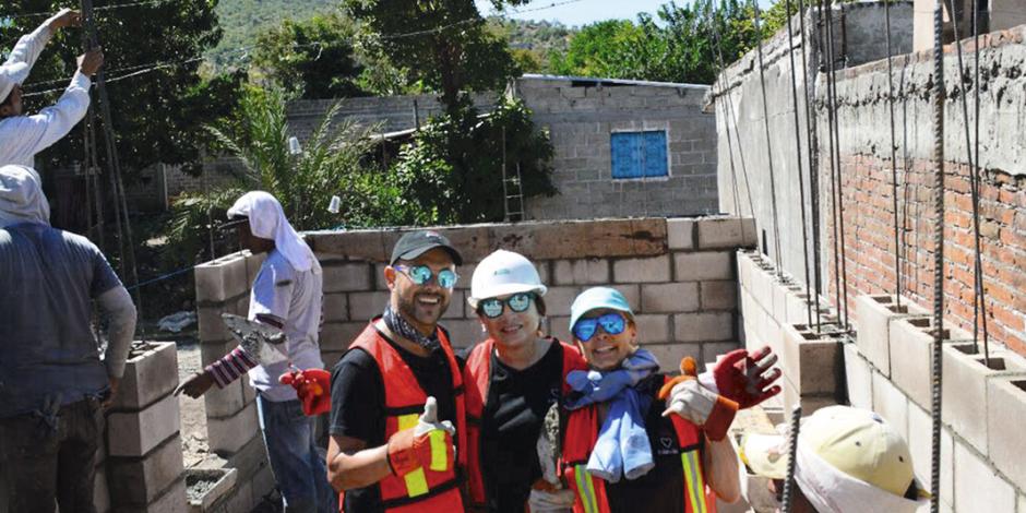 Avanza reconstrucción de casas en San Lucas