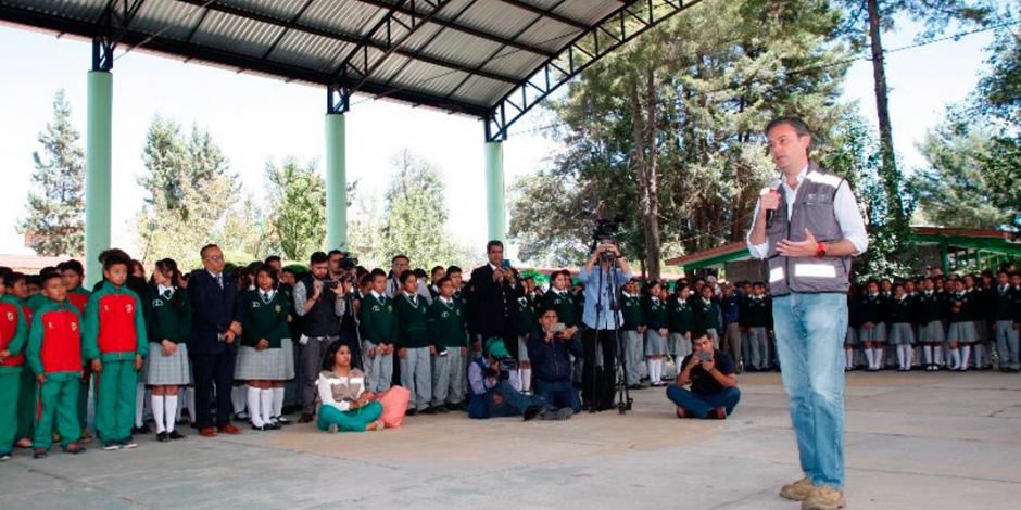 Han regresado a clases 60% de estudiantes tras terremoto: Nuño