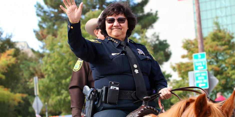 Lupe Valdez, la sheriff hispana y gay que buscará la gubernatura de Texas