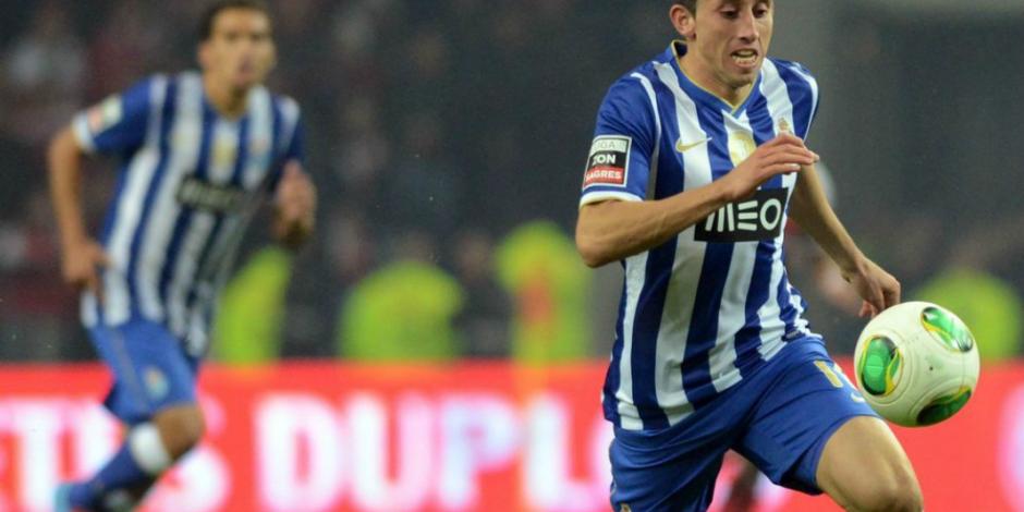 ¡No lo sueltan! Porto desea renovar contrato de Héctor Herrera