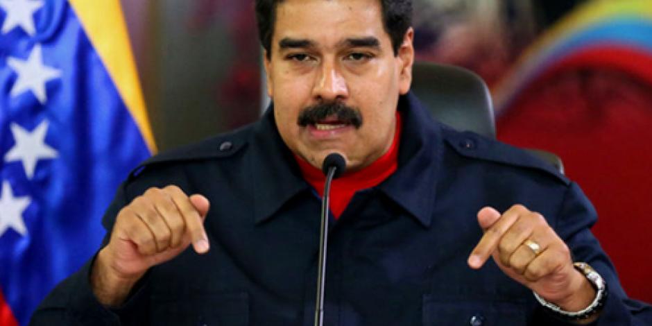 Maduro llama a combatir a la oposición con toda la fuerza del Estado