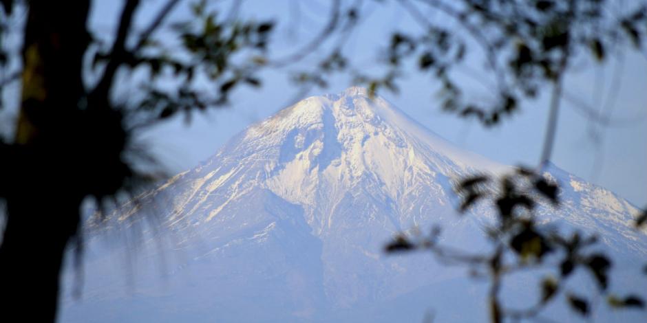 Rescatan a 4 alpinistas estadounidenses del Pico de Orizaba