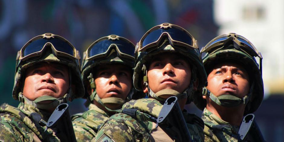 Vivas a Oaxaca y Chiapas cierran desfile de las Fuerzas Armadas