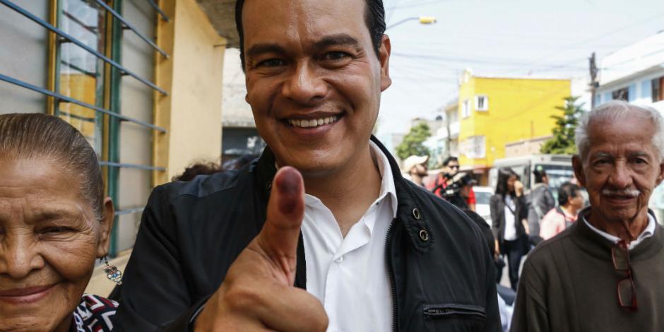 Juan Zepeda no va por dirigencia del PRD; busca senaduría con el Frente