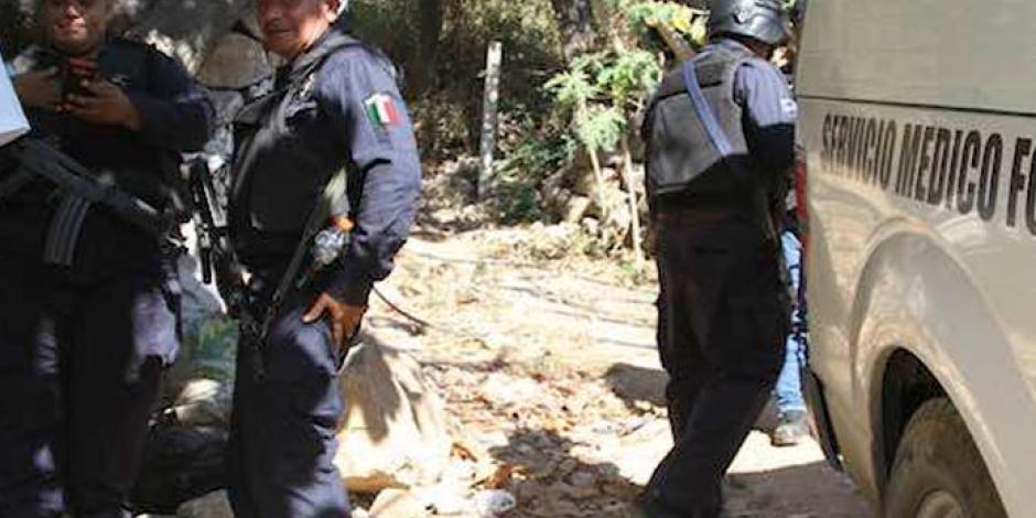 Encuentran 3 cuerpos dentro de un pozo en Guerrero