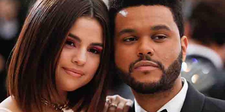 Selena Gomez y The Weeknd rompieron por teléfono