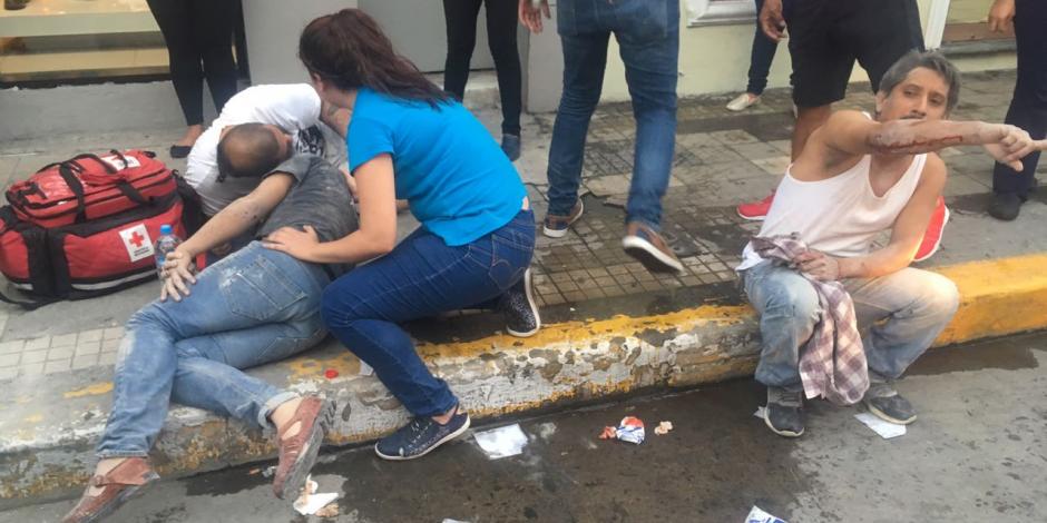 FOTOS Y VIDEOS: Colapsa casona en el Centro de Veracruz