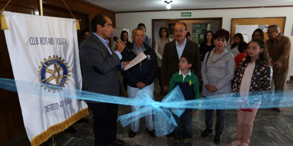 Rotarios reconocen al tercer anestesiólogo que llegó a Toluca