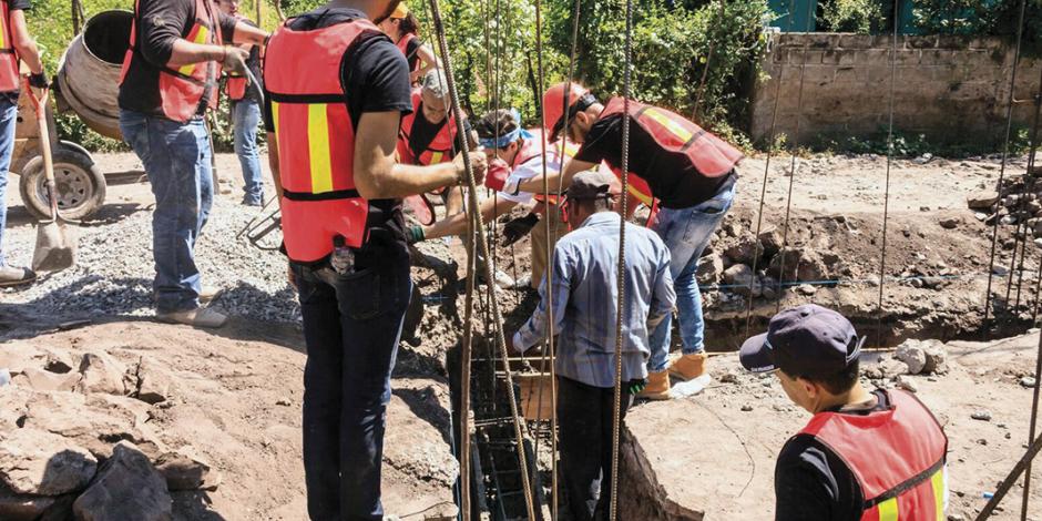 ONG avanza reconstrucción de 15 casas en San Lucas Colucan