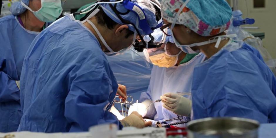 En pleno sismo médicos del IMSS realizaron cirugía a corazón abierto