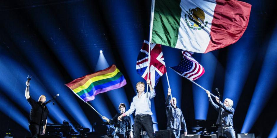 Paul McCartney exclama: ¡Fuerza México! Durante concierto en la CDMX