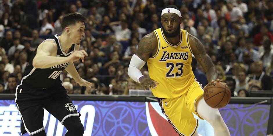 Los Lakers de la mano de LeBron James ya están en playoffs.