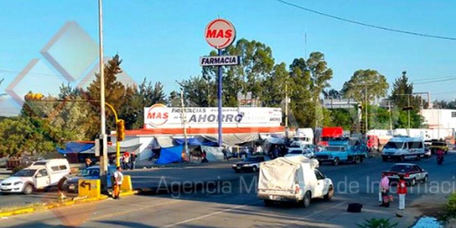 Sección 22 reinicia bloqueos carreteros en Oaxaca