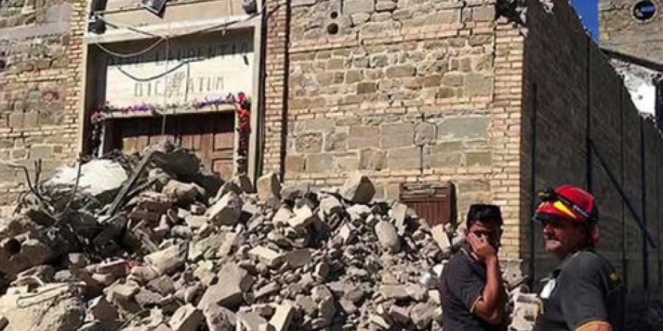 Protección Civil de Italia revela que van 250 muertos por sismo