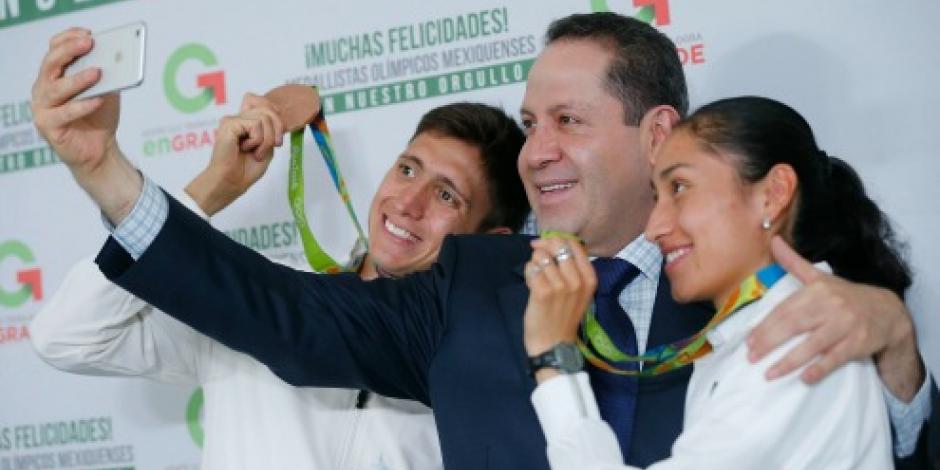 Tres nadadores mexicanos clasifican a Juegos Panamericanos