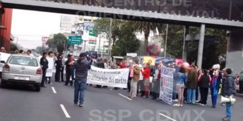 Manifestantes y peregrinos afectan vialidades en la CDMX