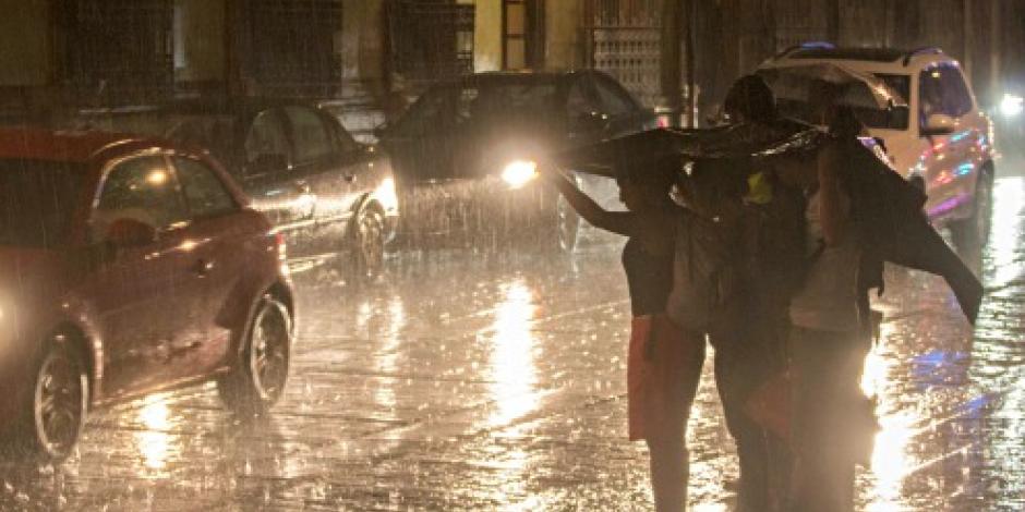 Tormenta "Javier" generará lluvias nocturnas en el centro del país