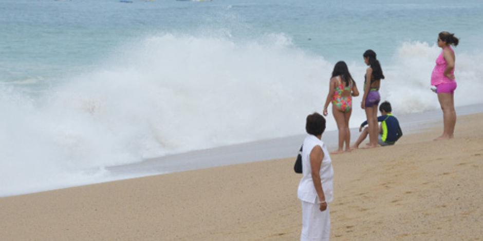 Alerta Protección Civil en Guerrero por oleaje elevado en sus playas