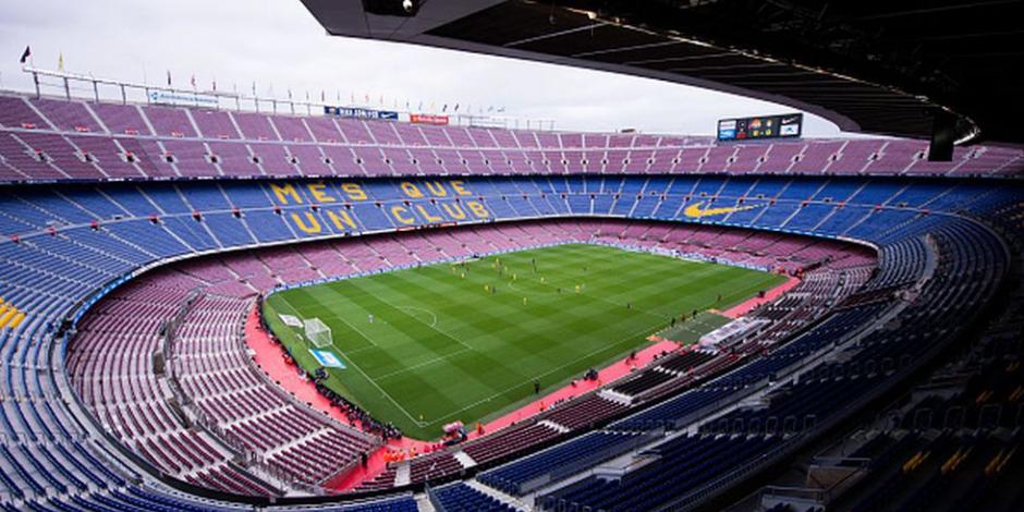 Panorámica del Estadio Camp Nou, casa del Barcelona.