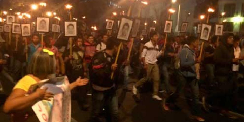 Protestan universitarios contra Chávez