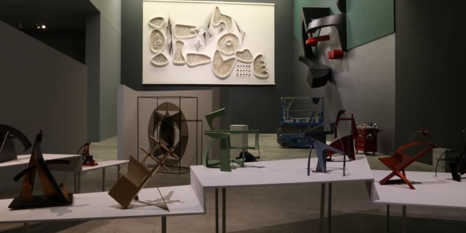 Obras del maestro Manuel Felguérez dentro de la exposición Trayectorias, en el MUAC, el diciembre pasado.