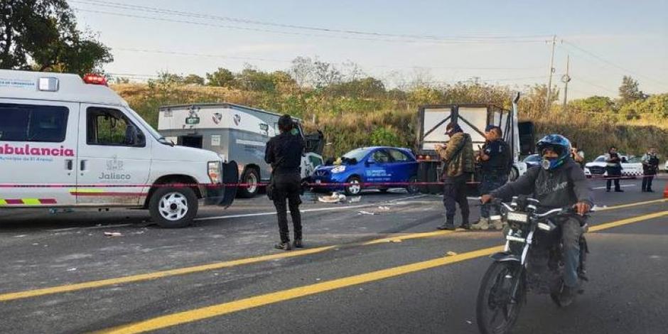 Camioneta de valores fue asaltada en Jalisco