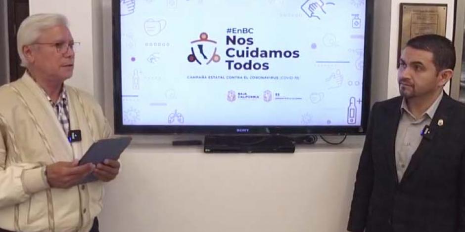 El gobernador Jaime Bonilla (izq.) y el secretario de Salud, Alonso Pérez Rico, responden a dudas de ciudadanos en la entidad.