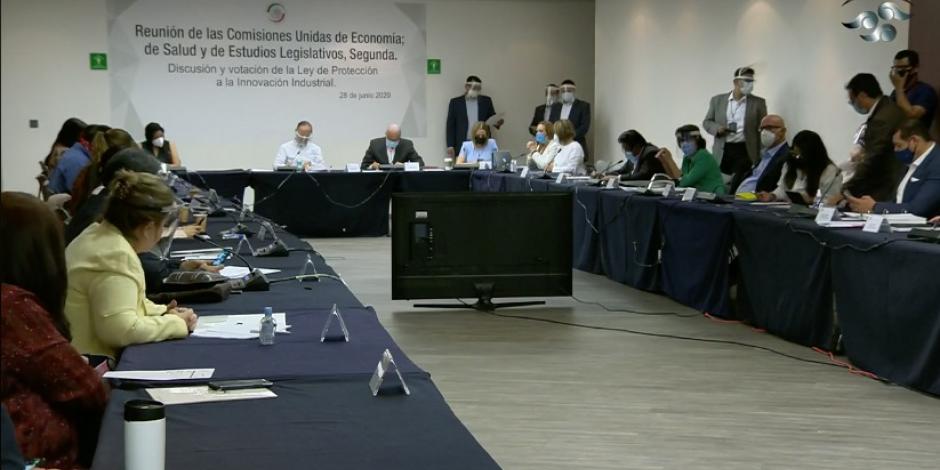 Reunión de las comisiones unidas de Economía, Salud y Estudios Legislativos Segunda.