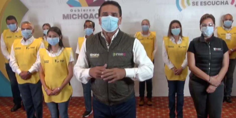 El gobernador Silvano Aureoles en una videoconferencia con integrantes de las brigadas de "guardianes de la salud".