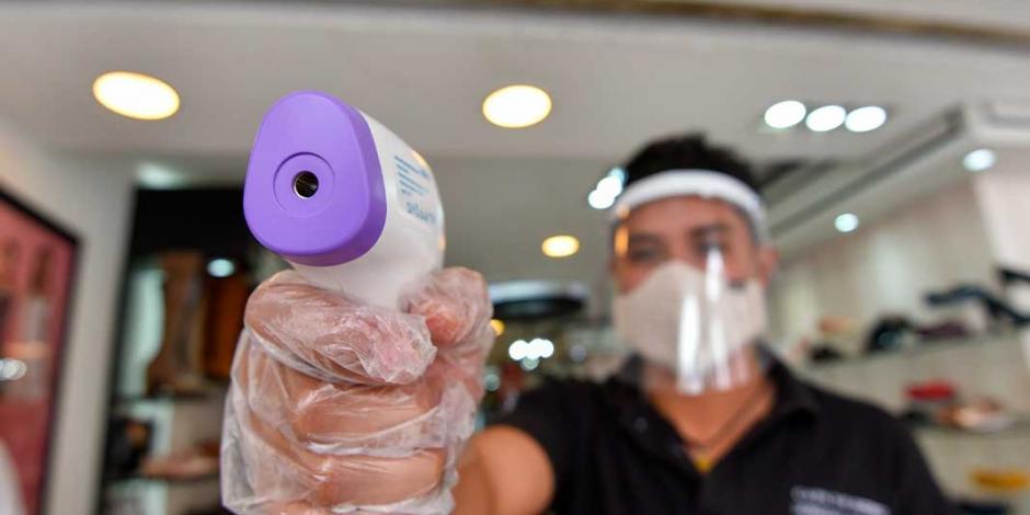 Mexicanos continúan luchando contra el coronavirus