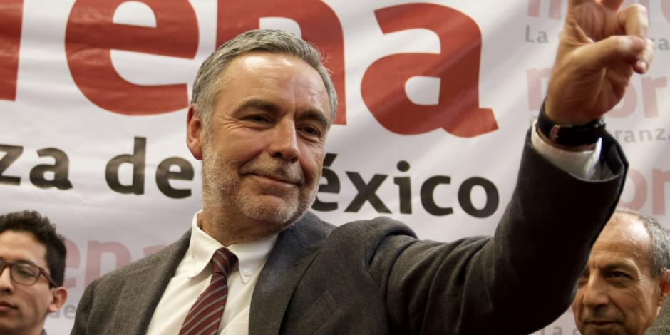 Alfonso Ramírez Cuéllar, presidente de Morena, detalló que la encuesta se pagará con las prerrogativas de Morena.