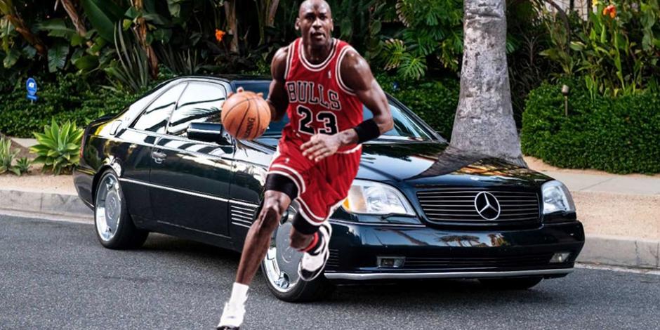 Michael Jordan luce su Mercedes Benz en la serie de Netflix, The Last Dance.