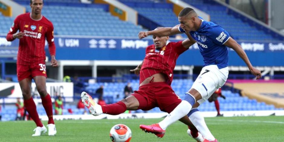 Imagen del duelo entre Liverpool y Everton en la segunda vuelta de la campaña pasada.