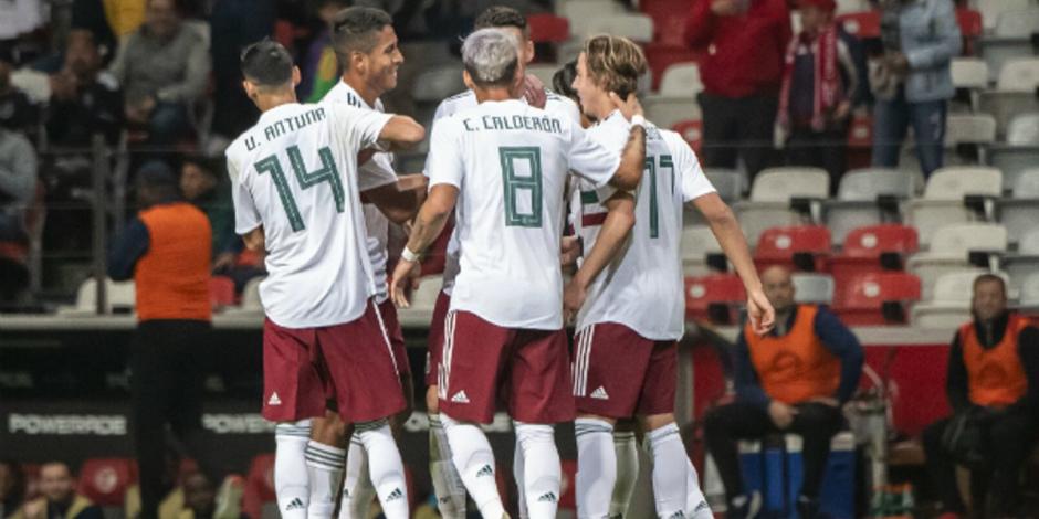 Jugadores del Tricolor festejan un gol contra Bermudas en noviembre de 2019.