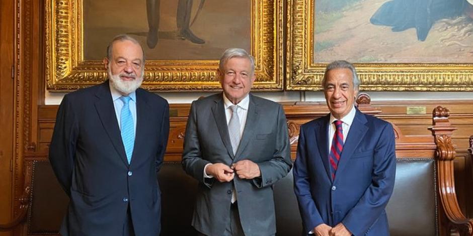 El Presidente y los empresarios Carlos Slim y Miguel Rincón.
