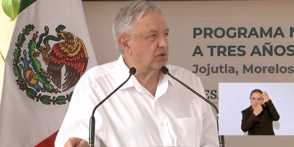 El Presidente durante su discurso en Jojutla, Morelos.