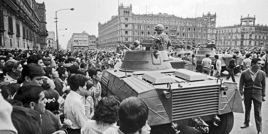 El ejército en el Zócalo, 28 de agosto de 1968.