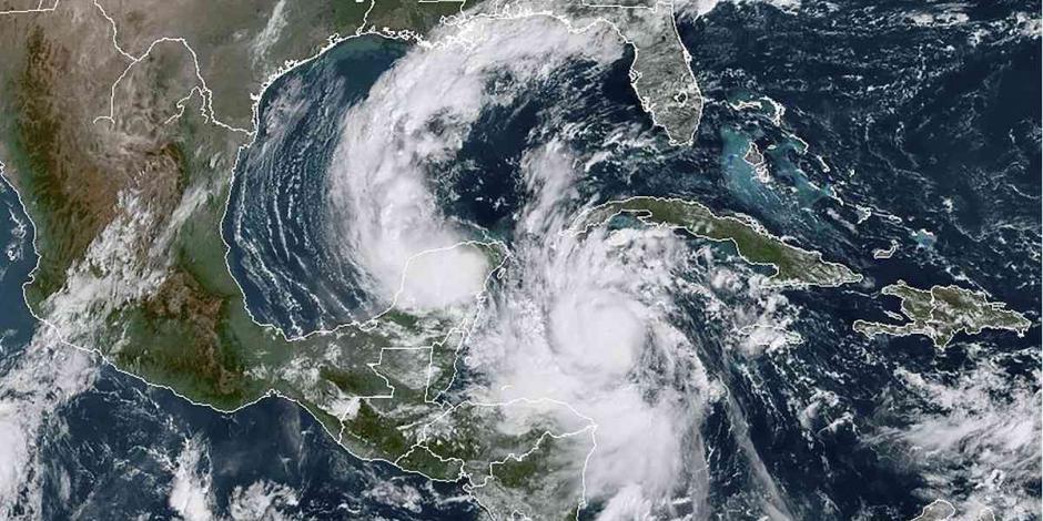 "Delta" toca tierra en Quintana Roo ya como huracán categoría dos