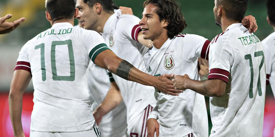 Diego Lainez marcó el gol del empate ante Argelia.