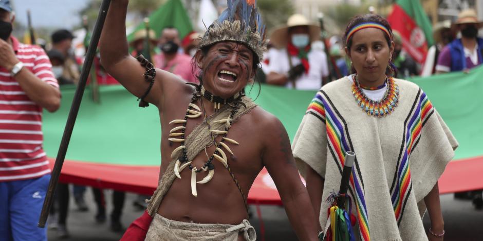 El sábado pasado inició una caravana indígena rumbo a la capital de Colombia para protestar contra masacres y asesinatos de líderes.