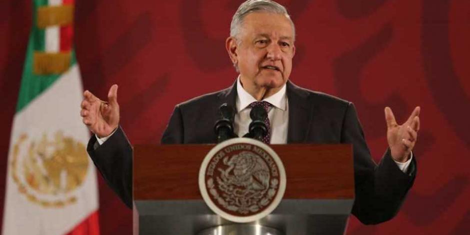 Andrés Manuel López Obrador (AMLO), en su mañanera del 21 de octubre, contestando diversos temas.