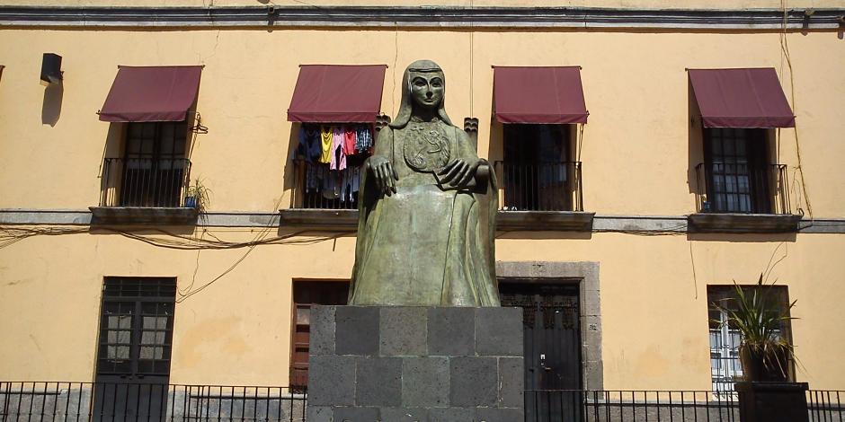 El Monumento a Sor Juana Inés de la Cruz, en el Centro Histórico