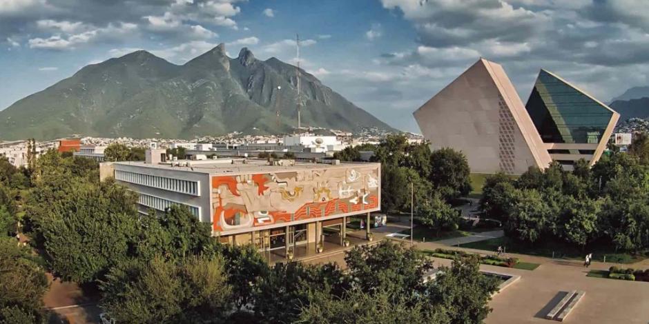 Instituto Tecnológico de Estudios Superiores de Monterrey (ITESM)